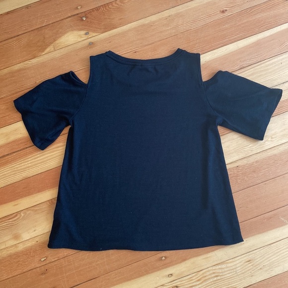 Gap small - Picture 4 of 4